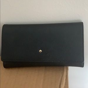 🟡♠️Kate Spade ♠️ Wallet🟡